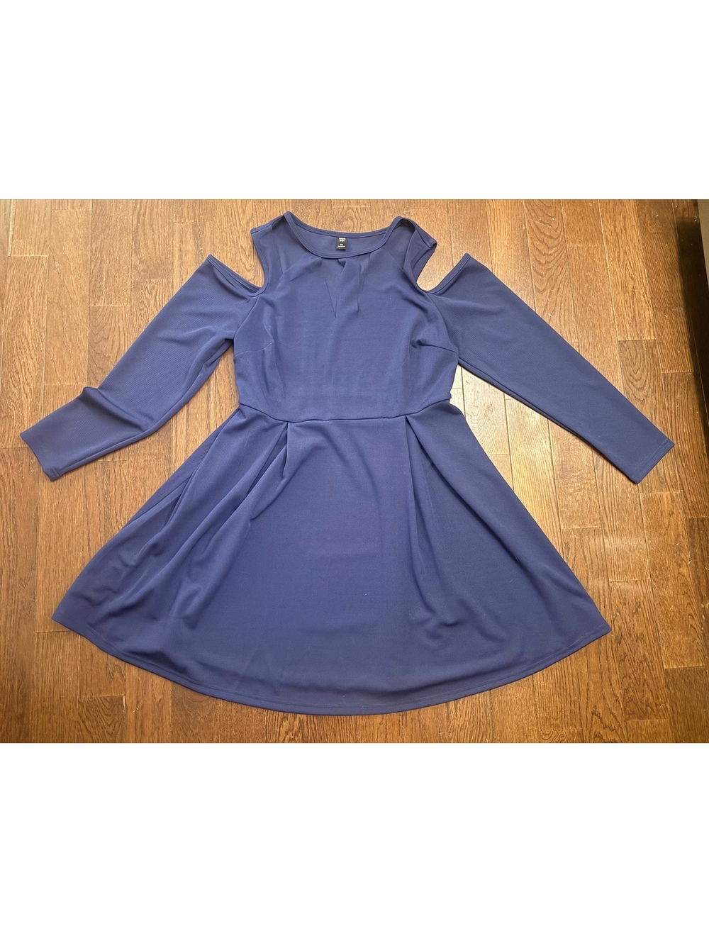 Women’s Plus SHEIN Curve 2X Navy Blue Fit Flare Dress Cold Shoulder Cutout Aline